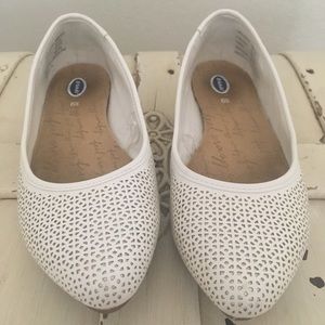 Dr Scholls perforated white flats